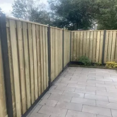 Houtbetonschutting Grenen 21 planks